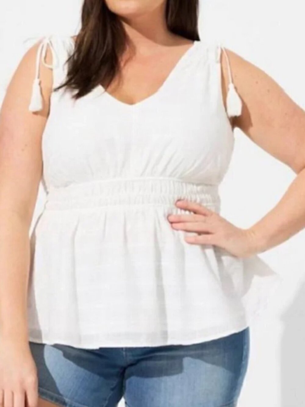 TORRID White Window Pane V-Neck Sleeveless Cloud Dancer Top Tassles (3X) NEW